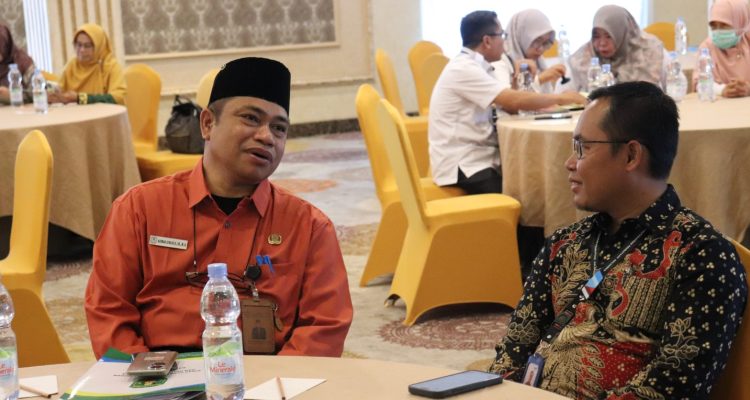 Kepala Dinas Pengendalian Penduduk dan Keluarga Berencana (DPPKB) Kabupaten Kutai Timur (Kutim) Achmad Junaidi B, hadiri Rapat Koordinasi Daerah (Rakorda) bidang pengendalian penduduk dan keluarga berencana se Kaltim 2024