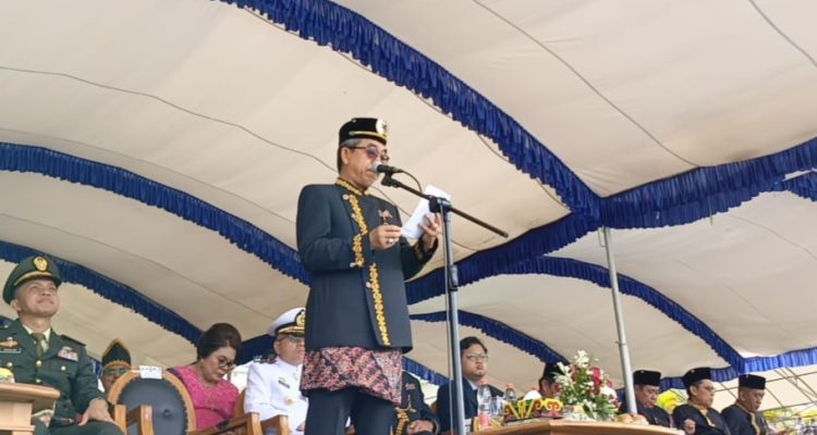 Bupati Kutim Ardiansyah Sulaiman saat memimpin Upacara Peringatan Hari Lahir Pancasila 2024